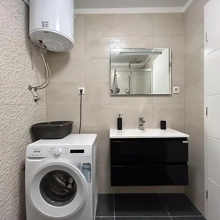 Maci Apartment *
